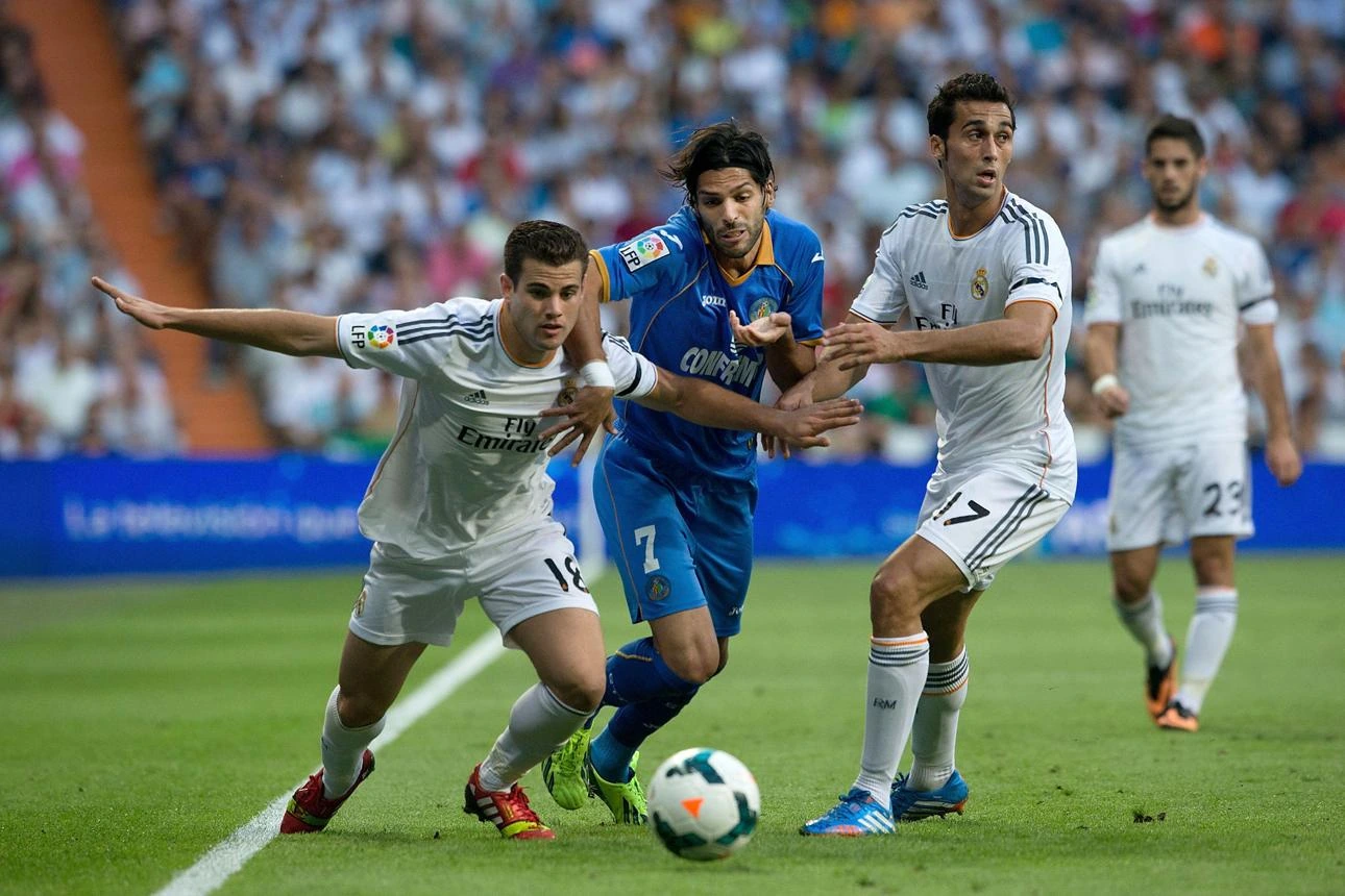 Jogadores do Real Madrid reagem à derrota em casa contra o Getafe no Santiago Bernabéu